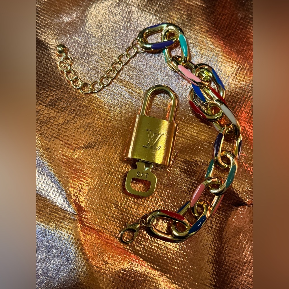 Louis Vuitton Vintage Brass Padlock and Key #343 with Free Bracelet EUC